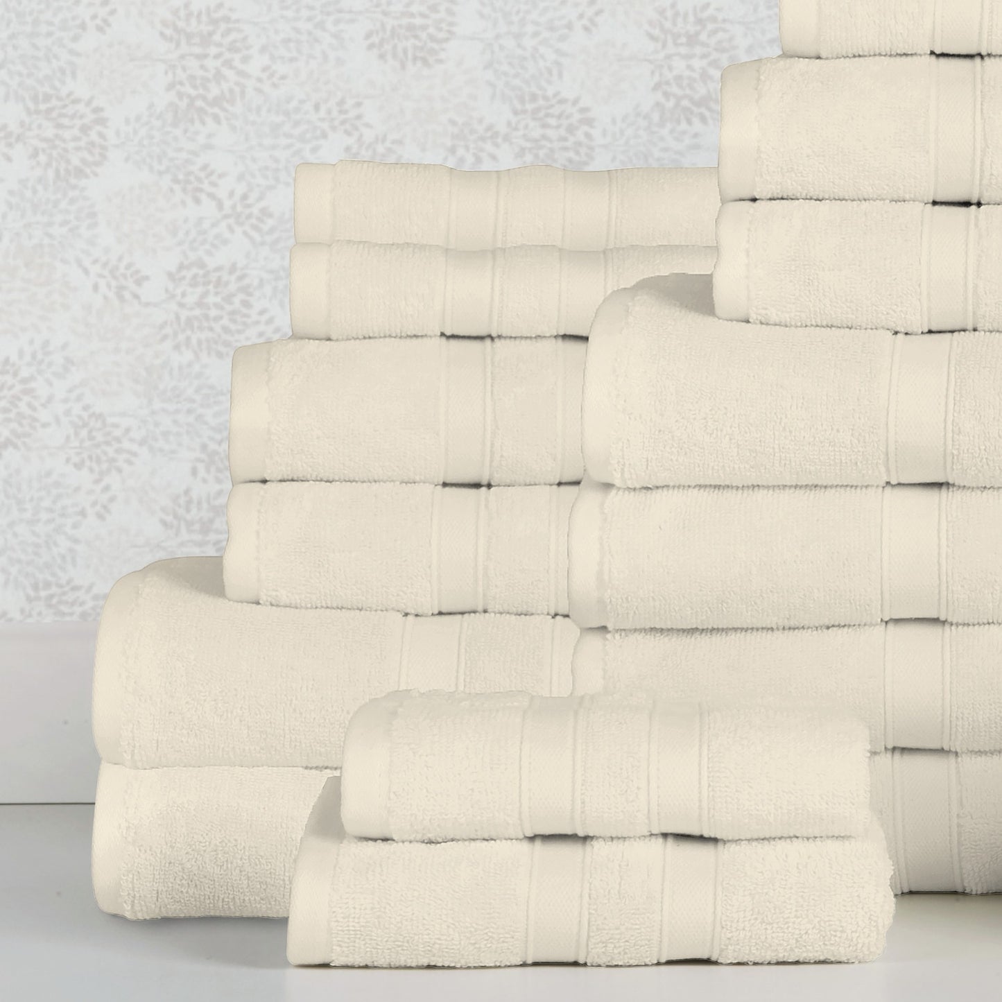 18 Piece 100% Egyptian Cotton Towel Set - Luxurious, Super Absorbent, Made in India - Includes Oversized 6 Bath towels, 6 hand towels, 6 washcloths