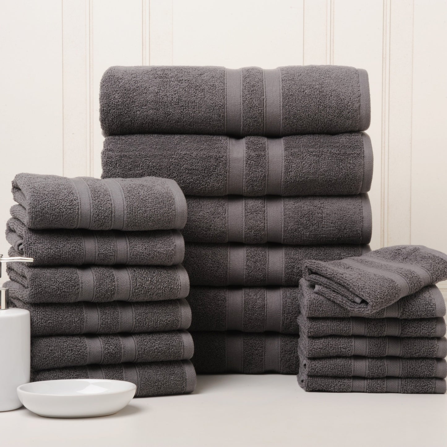 18 Piece 100% Egyptian Cotton Towel Set - Luxurious, Super Absorbent, Made in India - Includes Oversized 6 Bath towels, 6 hand towels, 6 washcloths