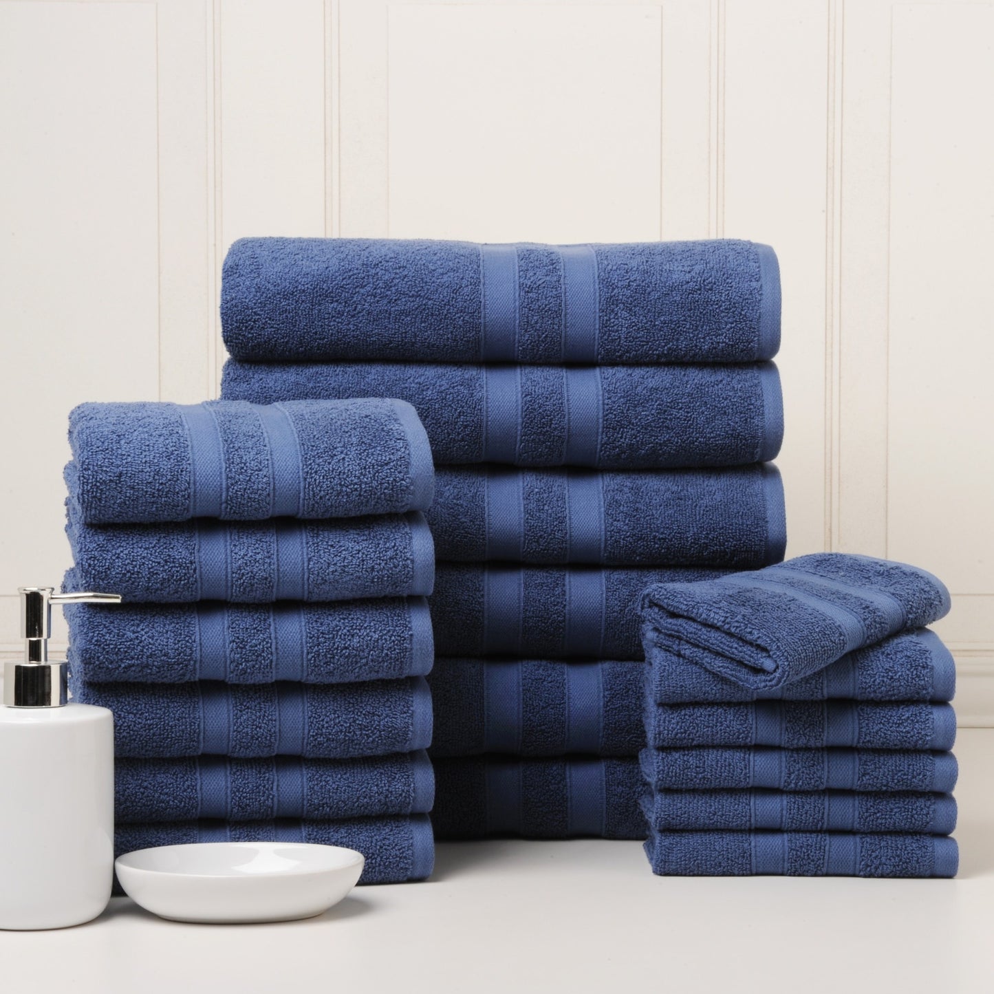 18 Piece 100% Egyptian Cotton Towel Set - Luxurious, Super Absorbent, Made in India - Includes Oversized 6 Bath towels, 6 hand towels, 6 washcloths