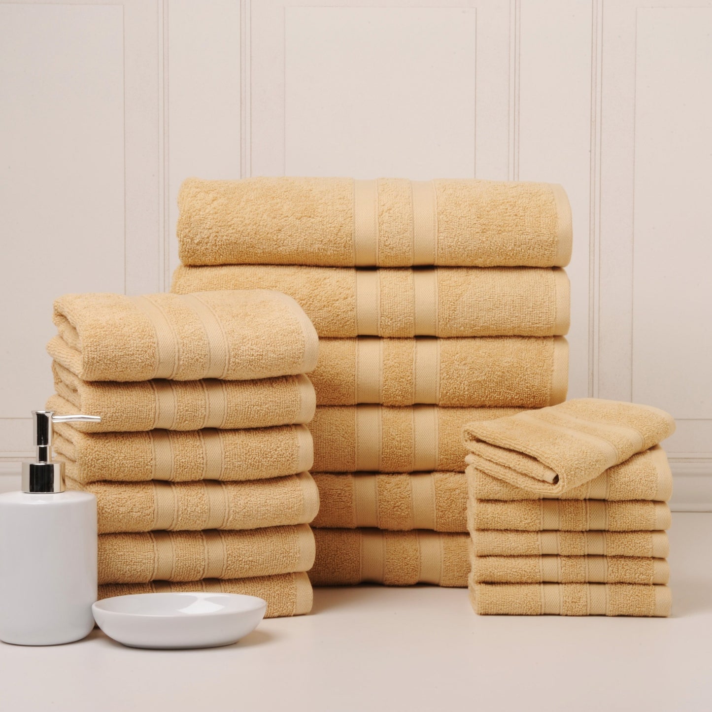 18 Piece 100% Egyptian Cotton Towel Set - Luxurious, Super Absorbent, Made in India - Includes Oversized 6 Bath towels, 6 hand towels, 6 washcloths