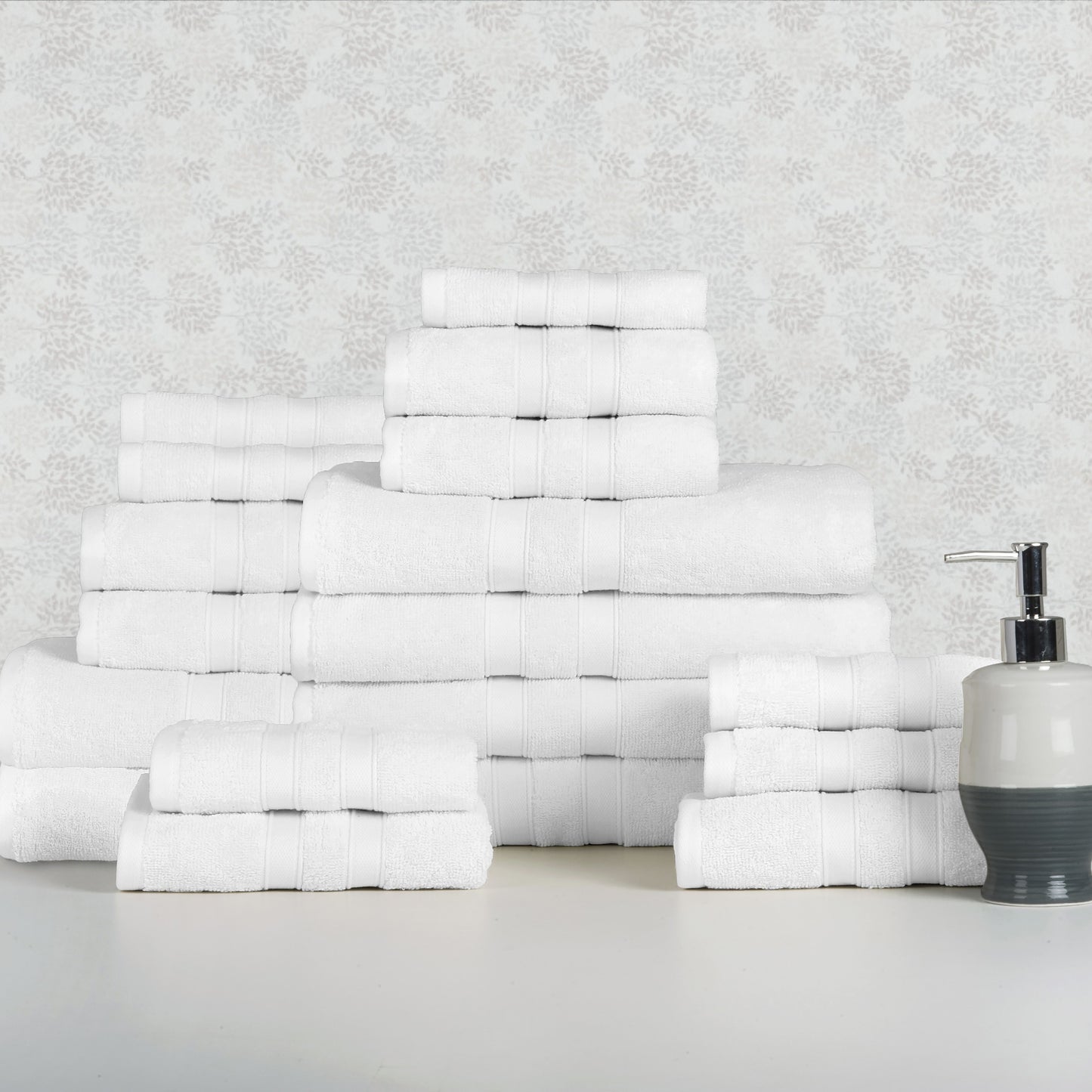 18 Piece 100% Egyptian Cotton Towel Set - Luxurious, Super Absorbent, Made in India - Includes Oversized 6 Bath towels, 6 hand towels, 6 washcloths