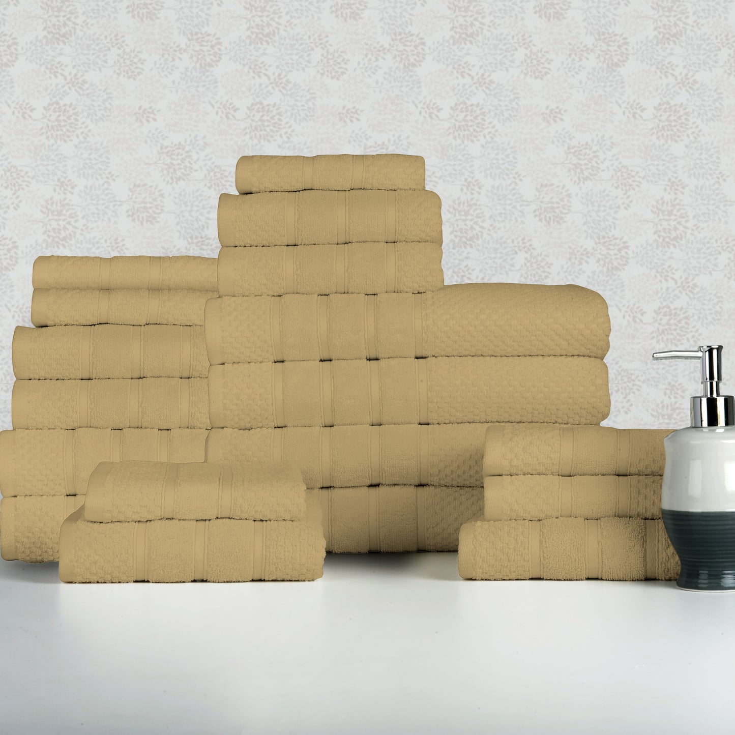 18 Piece 100% Egyptian Cotton Towel Set - Luxurious, Super Absorbent, Made in India - Includes Oversized 6 Bath towels, 6 hand towels, 6 washcloths