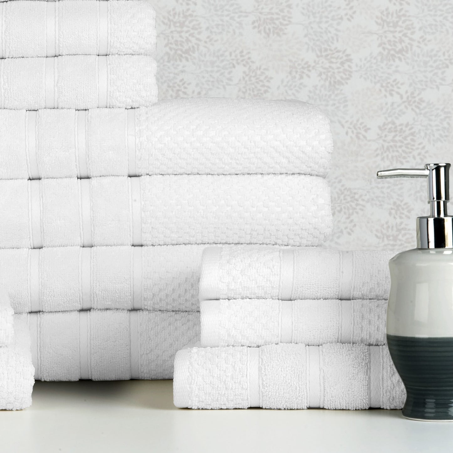 18 Piece 100% Egyptian Cotton Towel Set - Luxurious, Super Absorbent, Made in India - Includes Oversized 6 Bath towels, 6 hand towels, 6 washcloths
